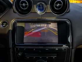 Jaguar XJ (2010) thumbnail 36