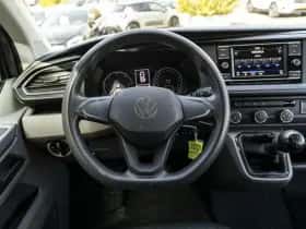 Volkswagen Transporter (2020) thumbnail 24