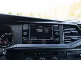Volkswagen Transporter (2020) thumbnail 34