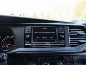 Volkswagen Transporter (2020) thumbnail 37