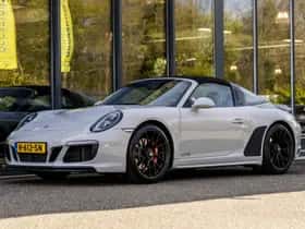 Porsche 911 (2018) thumbnail 16