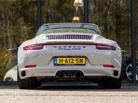 Porsche 911 (2018) thumbnail 22