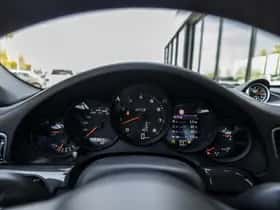Porsche 911 (2018) thumbnail 42