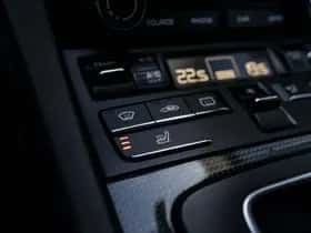 Porsche 911 (2018) thumbnail 57
