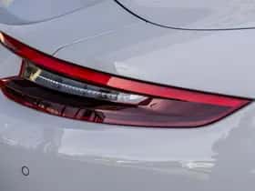 Porsche 911 (2018) thumbnail 7