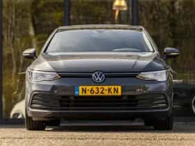Volkswagen Golf (2021) thumbnail 3