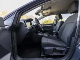 Volkswagen Golf (2021) thumbnail 21
