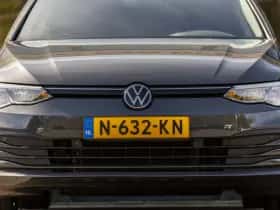 Volkswagen Golf (2021) thumbnail 4