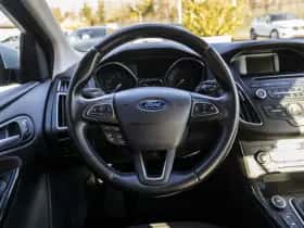 Ford Focus (2015) thumbnail 20