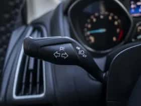 Ford Focus (2015) thumbnail 30