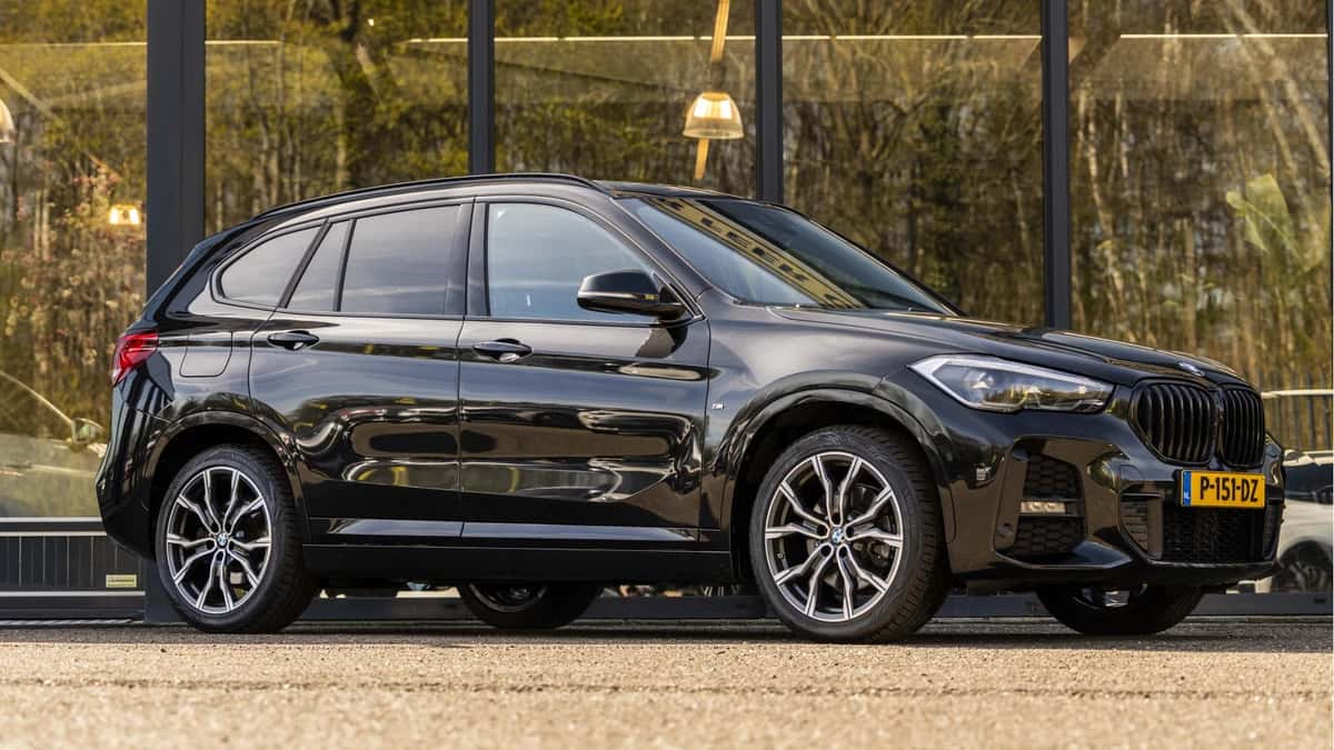 BMW X1 (2021) — foto 1