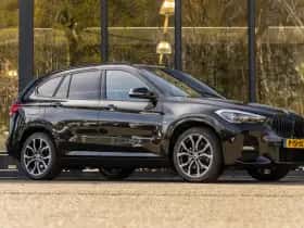 BMW X1 (2021) thumbnail 2