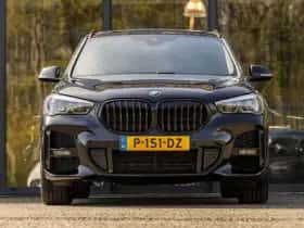 BMW X1 (2021) thumbnail 3