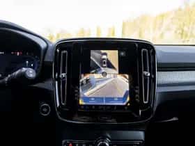 Volvo XC40 (2024) thumbnail 35