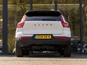 Volvo XC40 (2024) thumbnail 6