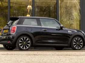 MINI Electric (2019) thumbnail 3