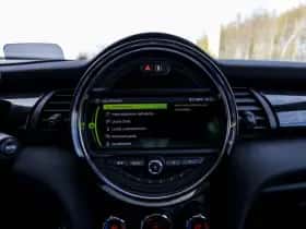 MINI Electric (2019) thumbnail 31