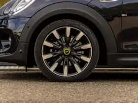 MINI Electric (2019) thumbnail 5