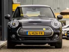 MINI Electric (2019) thumbnail 8