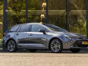 Toyota Corolla (2024) thumbnail 2