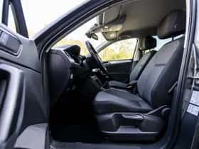 Volkswagen Tiguan (2018) thumbnail 21