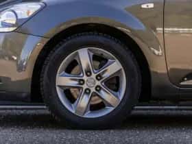 Kia Cee'd (2011) thumbnail 5