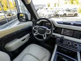 Land Rover Defender (2021) thumbnail 21