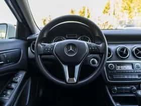 Mercedes-Benz A-Klasse (2013) thumbnail 19