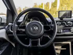 Volkswagen Up! thumbnail 20