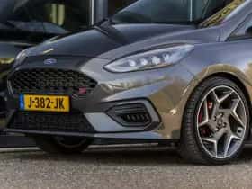 Ford Fiesta (2018) thumbnail 12