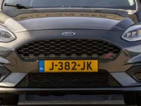 Ford Fiesta (2018) thumbnail 4