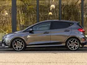 Ford Fiesta (2018) thumbnail 9