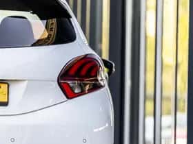 Peugeot 208 (2019) thumbnail 11
