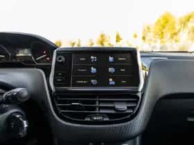 Peugeot 208 (2019) thumbnail 32