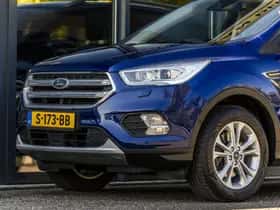 Ford Kuga (2017) thumbnail 11