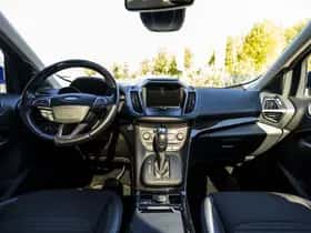 Ford Kuga (2017) thumbnail 18