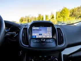 Ford Kuga (2017) thumbnail 36