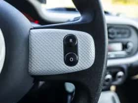 Renault Twingo (2017) thumbnail 27