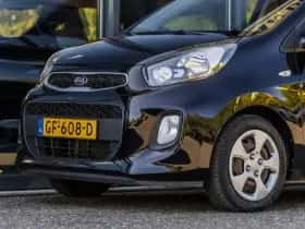 Kia Picanto (2015) thumbnail 12