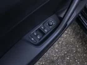 Volkswagen Arteon (2017) thumbnail 23