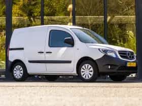 Mercedes-Benz Citan (2019) thumbnail 2