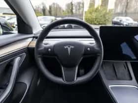 Tesla Model 3 (2021) thumbnail 21