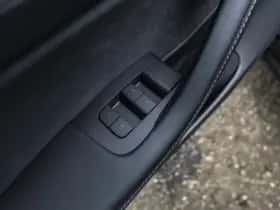 Tesla Model 3 (2021) thumbnail 24