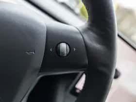 Tesla Model 3 (2021) thumbnail 29