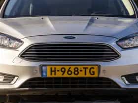 Ford Focus (2015) thumbnail 3