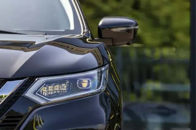 Nissan Qashqai (2018) thumbnail 5