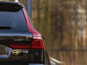 Volvo XC60 (2018) thumbnail 8