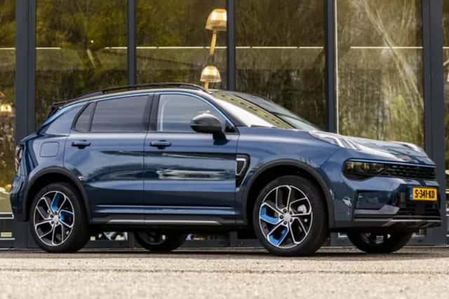 Lynk & Co 01 (2023) thumbnail 2