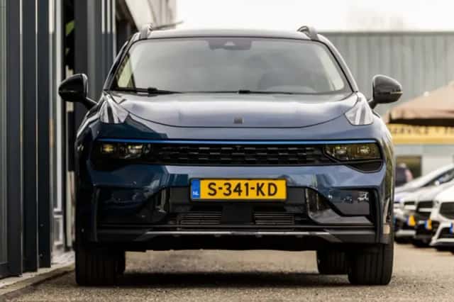 Lynk & Co 01 (2023) thumbnail 8
