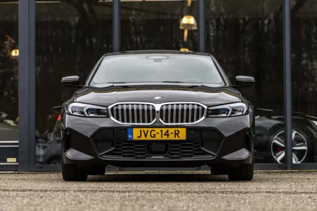 BMW 3-Serie (2025) thumbnail 2
